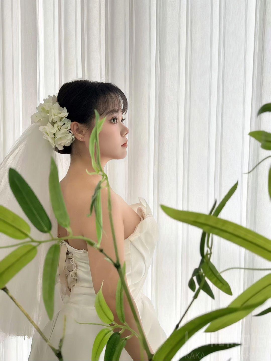 小亚化妆师