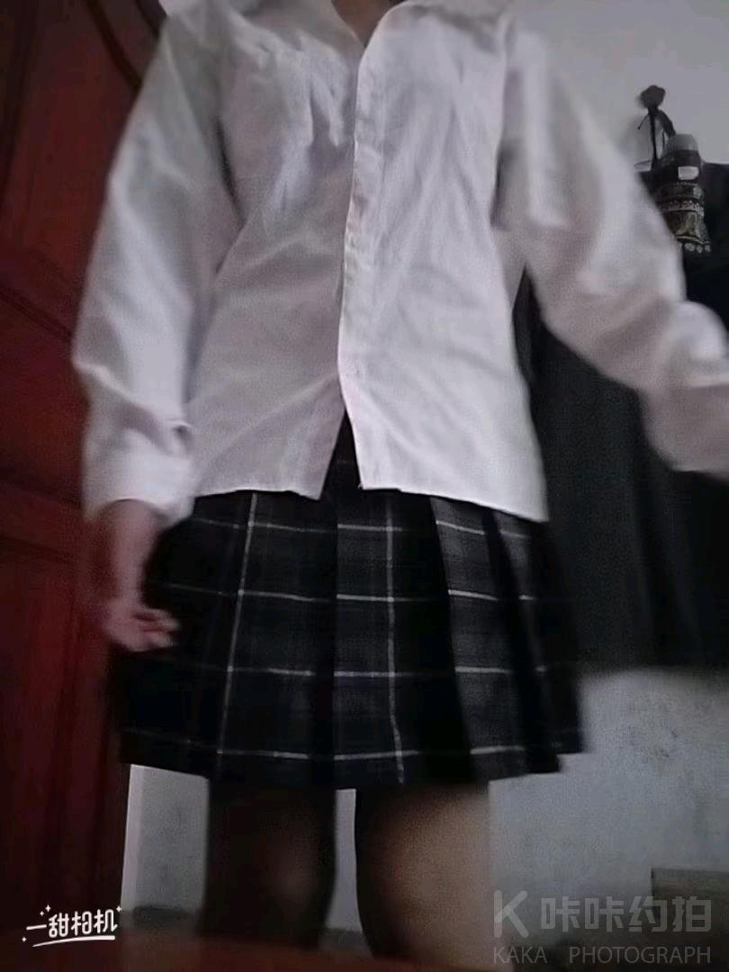 蓝兮兮