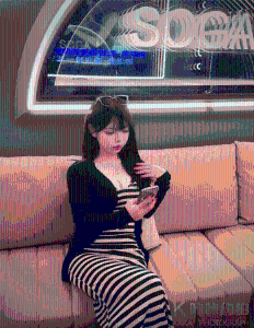 妮