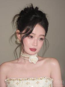 月亮爆炸了