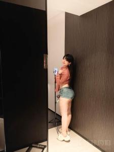 正经的小张