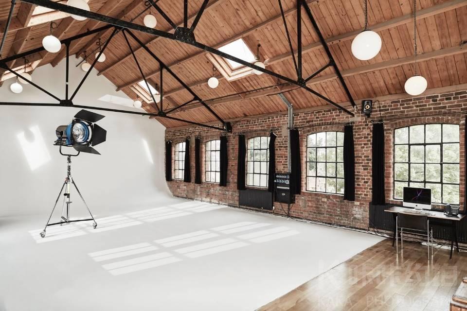 IBI STUDIO