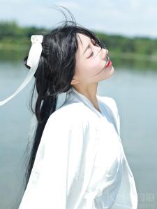 山 田 心