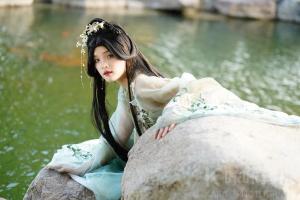 三妹月儿