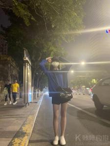 李佳妮
