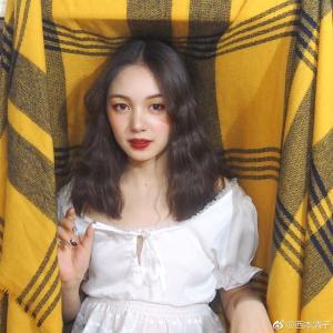 二美la