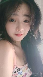 小乖睡不着