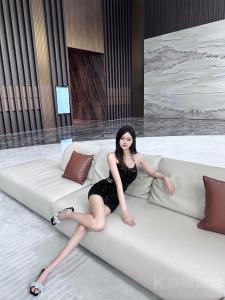 1F