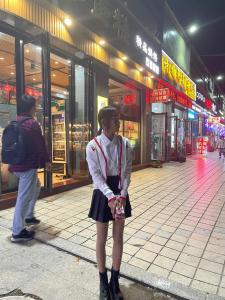 何水玲