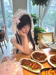 咩