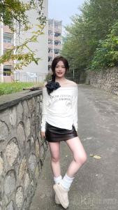 美女今天睡饱