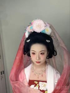伊佳