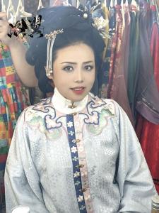 洛翼