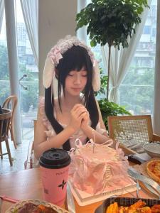 咩