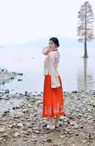 告春岛