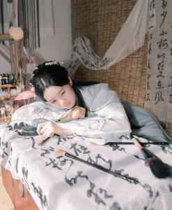 梦燃OvO（