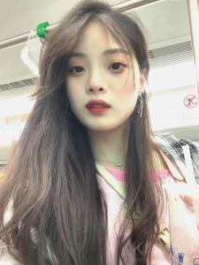 小虞籽儿