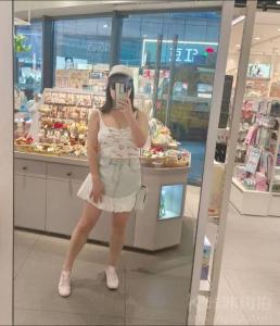 玫瑰牛奶