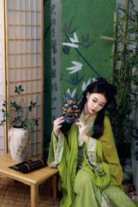 ZHANG.