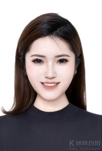 小D
