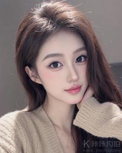 彤彤