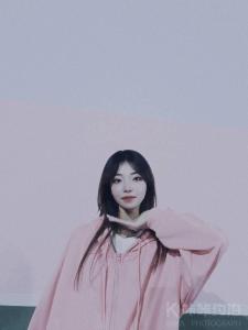 半只小月亮