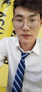 怪咖小小于