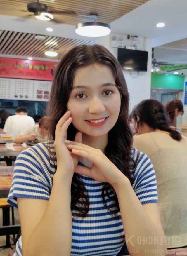 小依