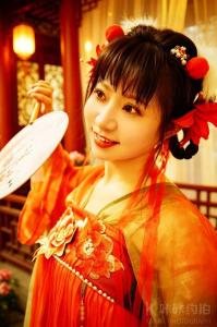 美娜
