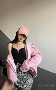 兮兮