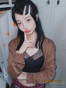 丽丽很困