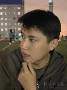 党硕