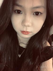 YY