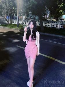俏玫瑰
