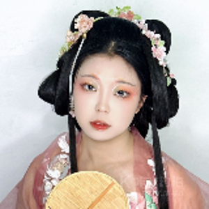 洛翼