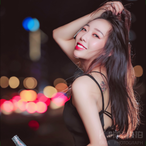 小霞