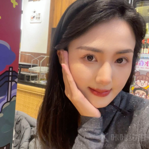 小h