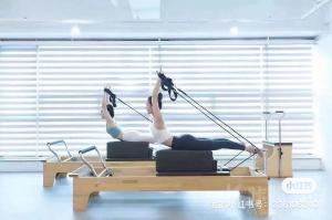 毛毛鞋