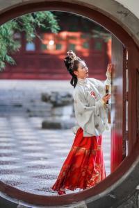 南京黑白云鹏
