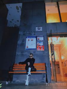 笑blue齿