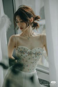 淋雨的林