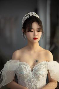 拍照的胖虎