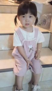 莹莹