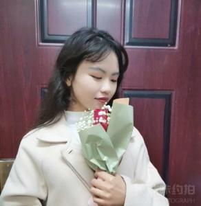 李小花🌼