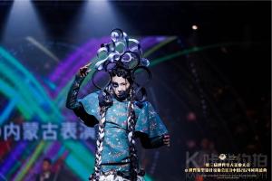 校园的玫瑰