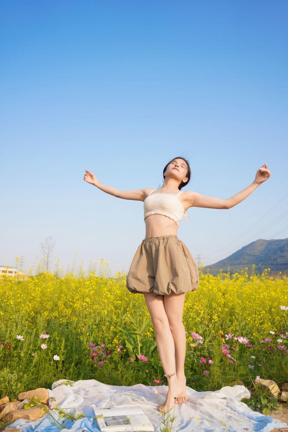 伶煊