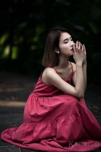 踩我尾巴了