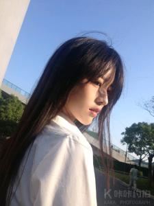 莫名