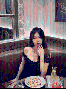 YY