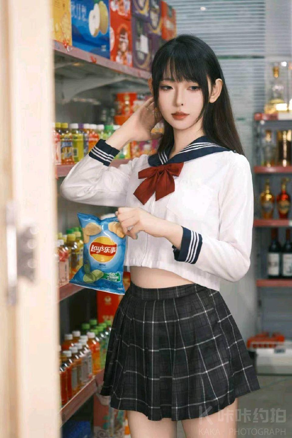 默笛芜